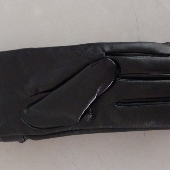 Tech touch gloves - Picture 3 of 3
